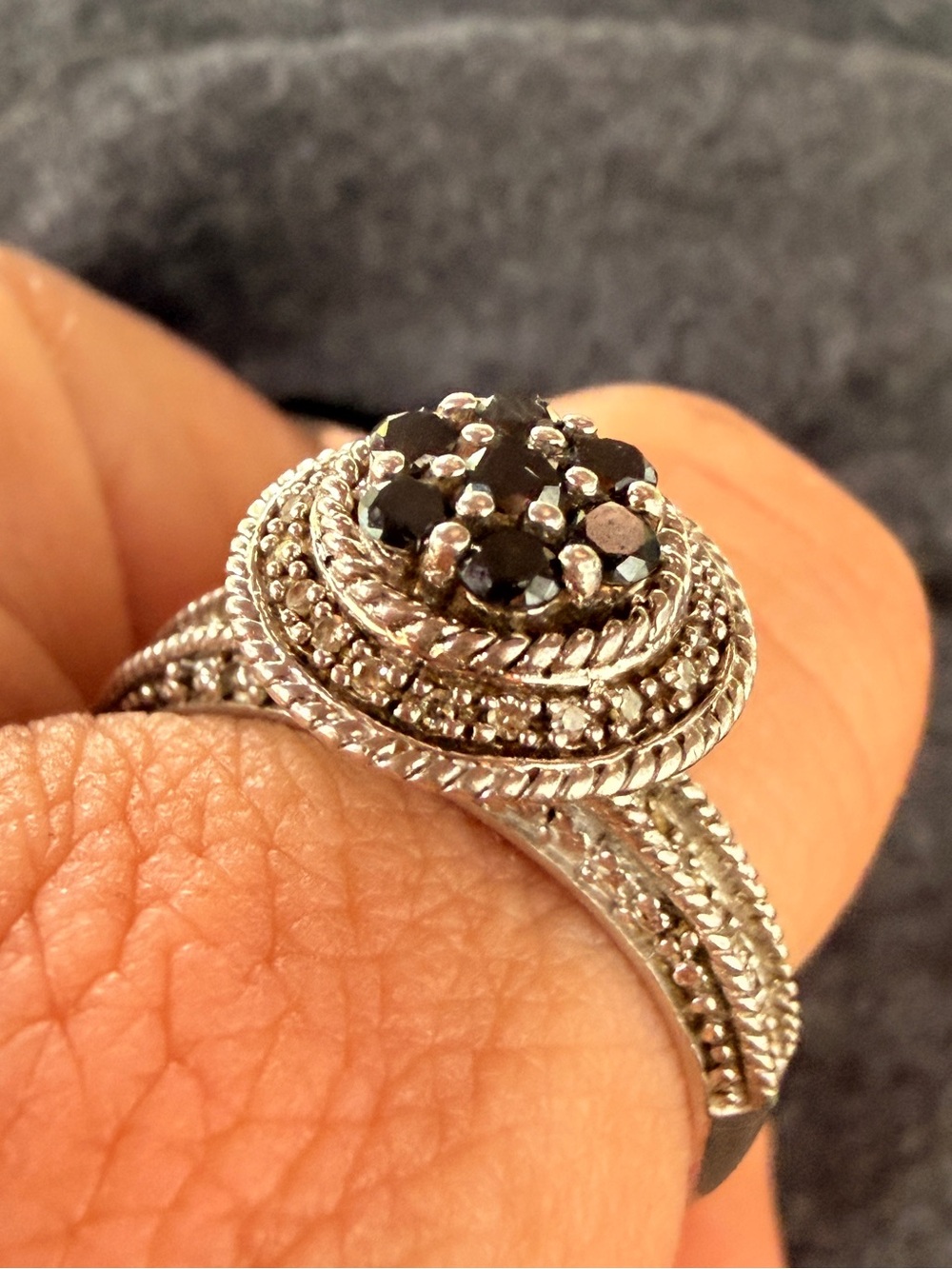 Vintage LJ 925 Sterling Silver Black & White
Diamond Halo Ring - Size 10